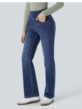 Halara Flex™ High Waisted Pockets Washed Casual
Bootcut Jeans
Bright Blue Denim